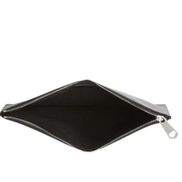 Givenchy pouch - Picture 6 of 9